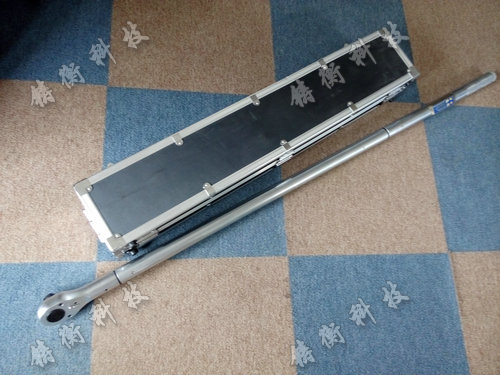 數(shù)顯扭力扳手